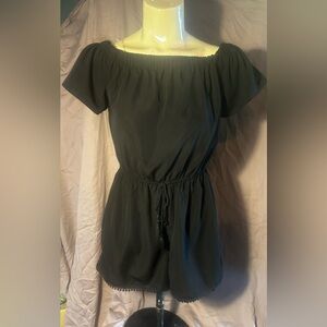 BeBop Black Off-Shoulder Outfit